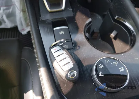 2021 Nissan Rogue Platinum Intelligent Awd z USA, uszkodzony, nr VIN JN8AT3DD4MW303946